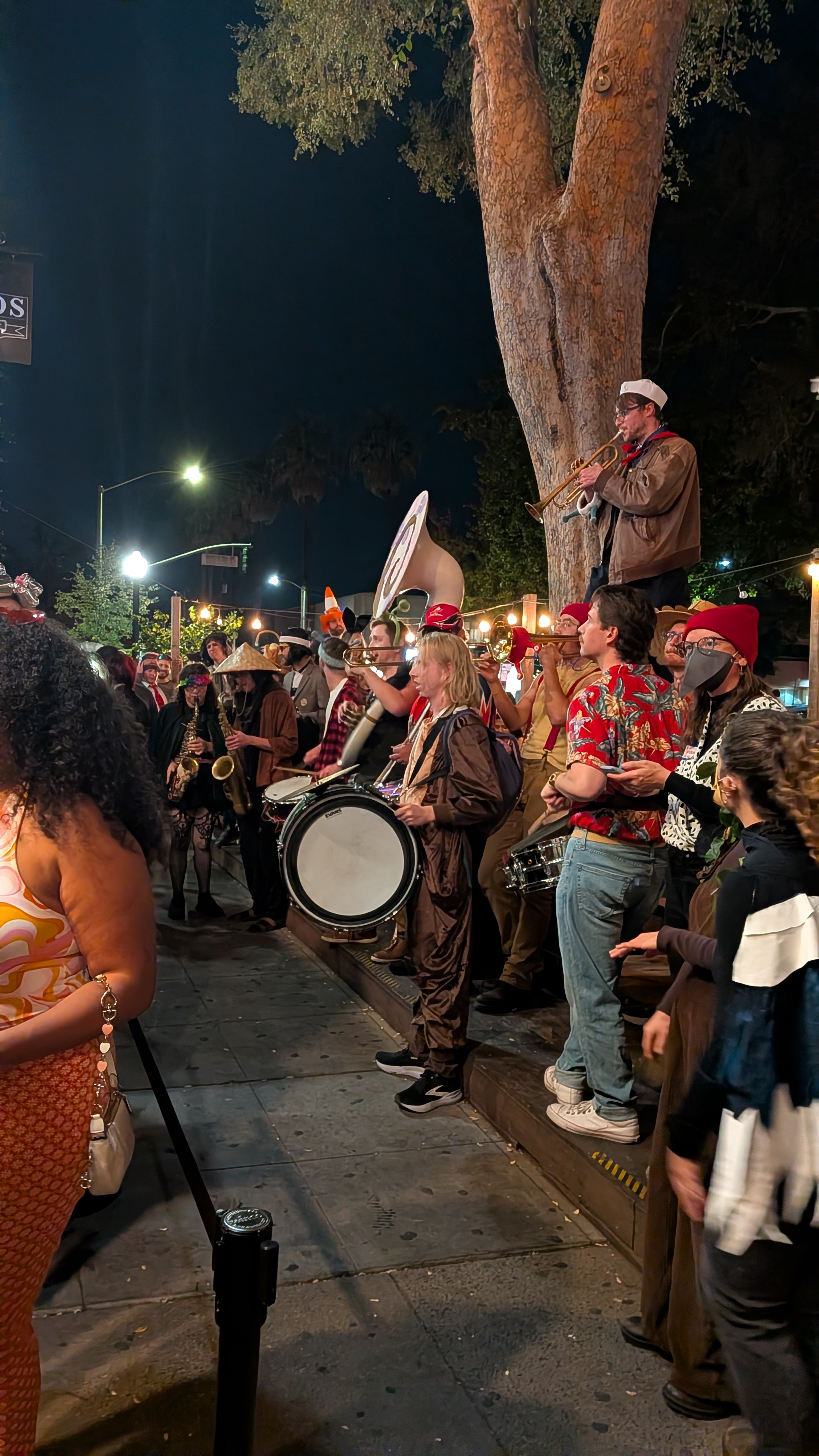 Acid Brass performance